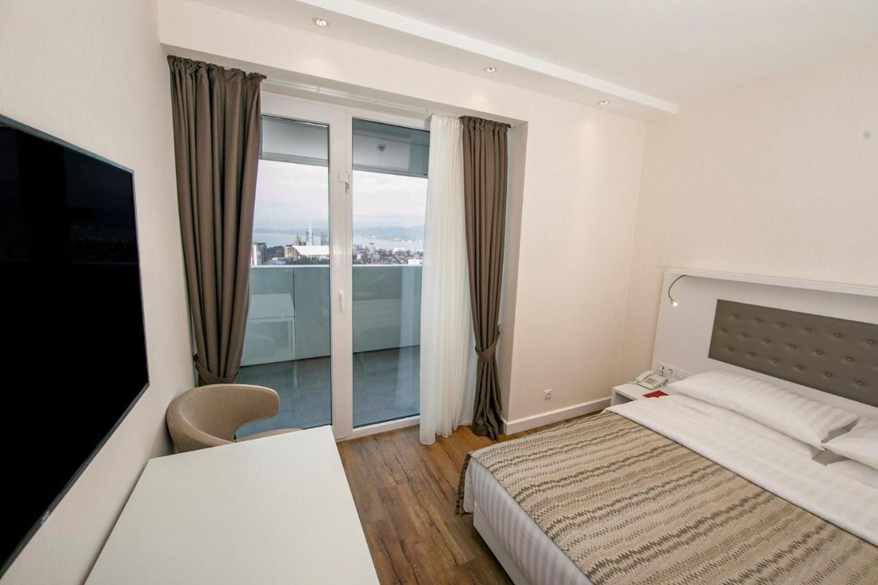 Apartments In Alliance Batumi Exterior photo